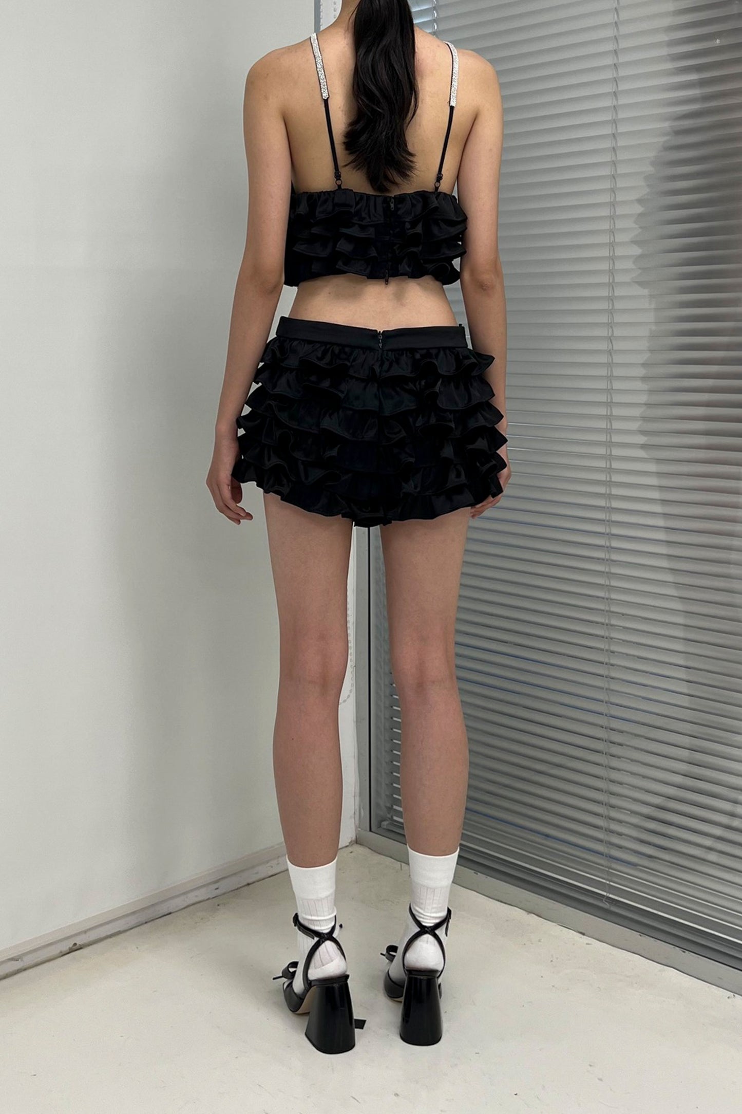 LAYERED RUFFLE LOW WAIST SKIRT