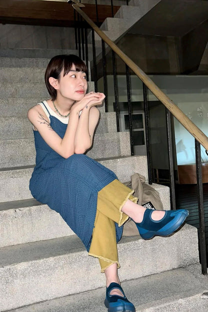 SANDAL