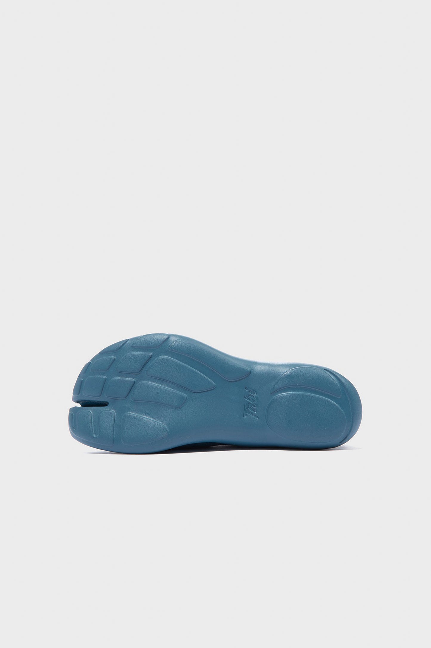 SANDAL