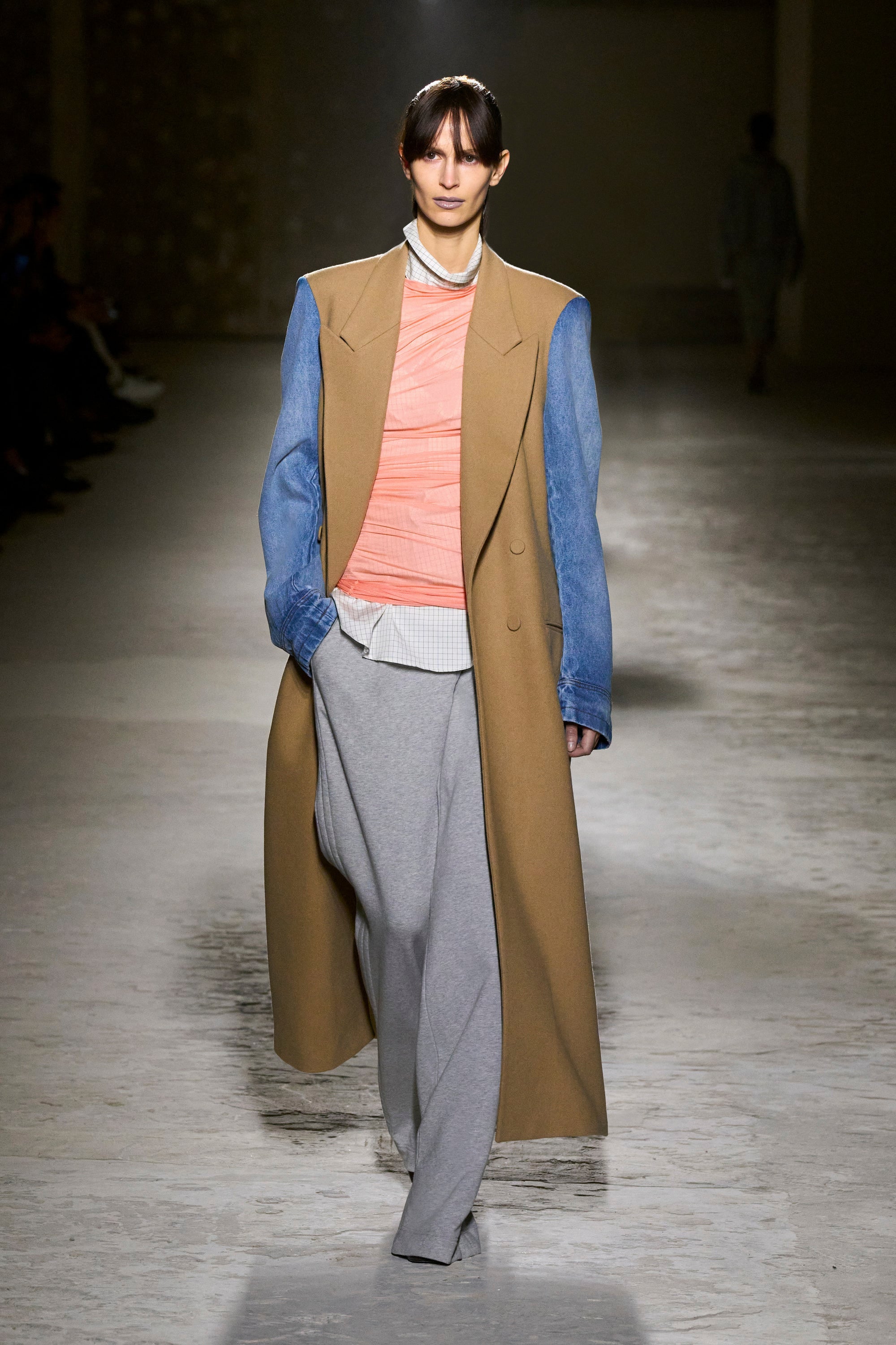 Dries Van Noten – CHICUN
