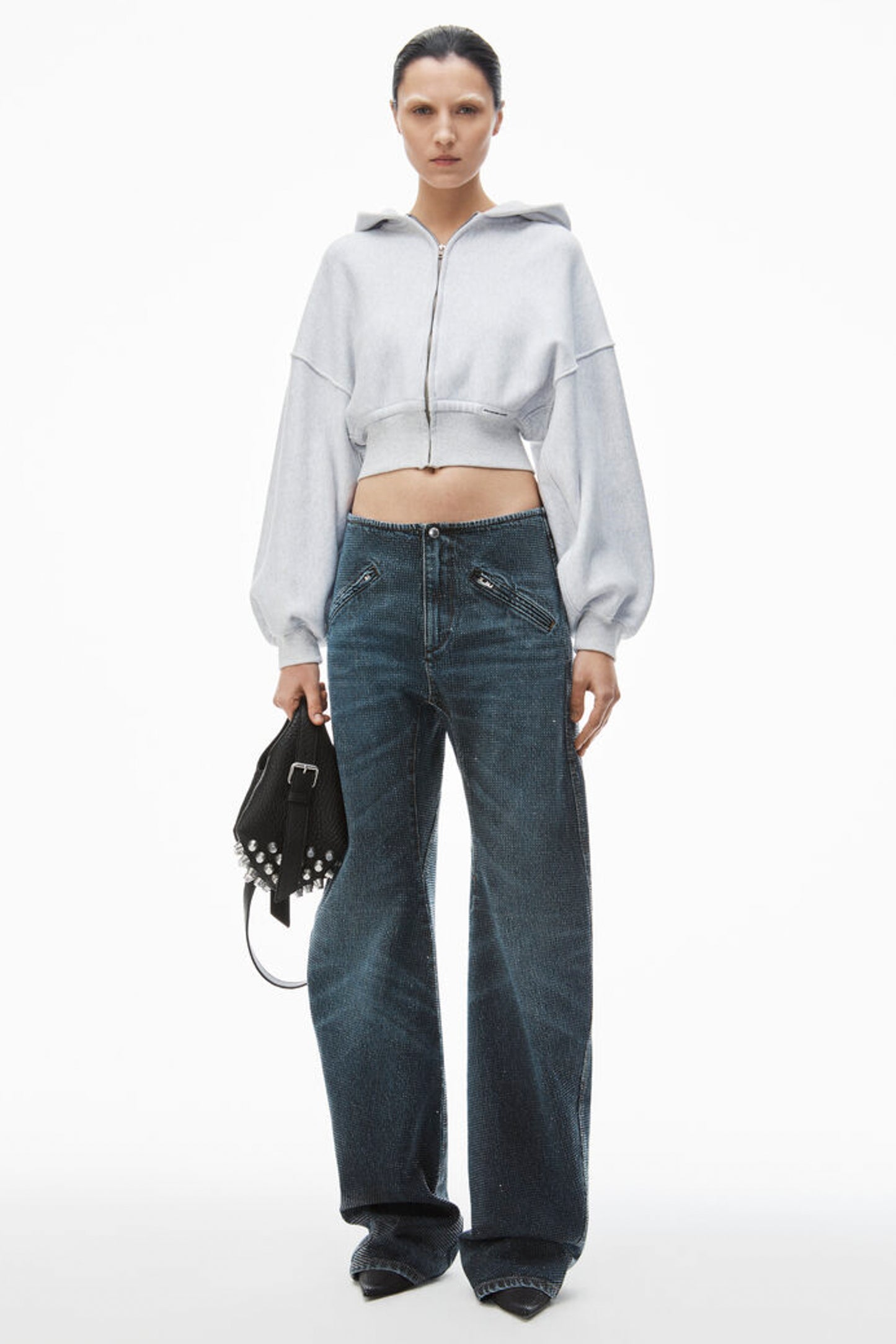 CROPPED ZIP UP HOODIE WITH BRANDED SEAM LABEL