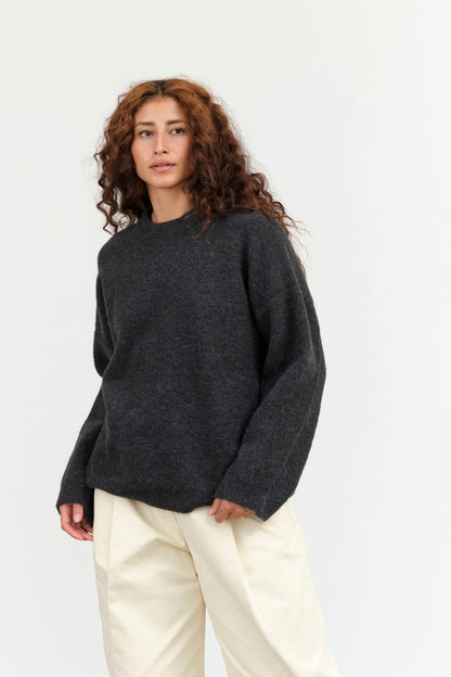 FLEECE CREWNECK