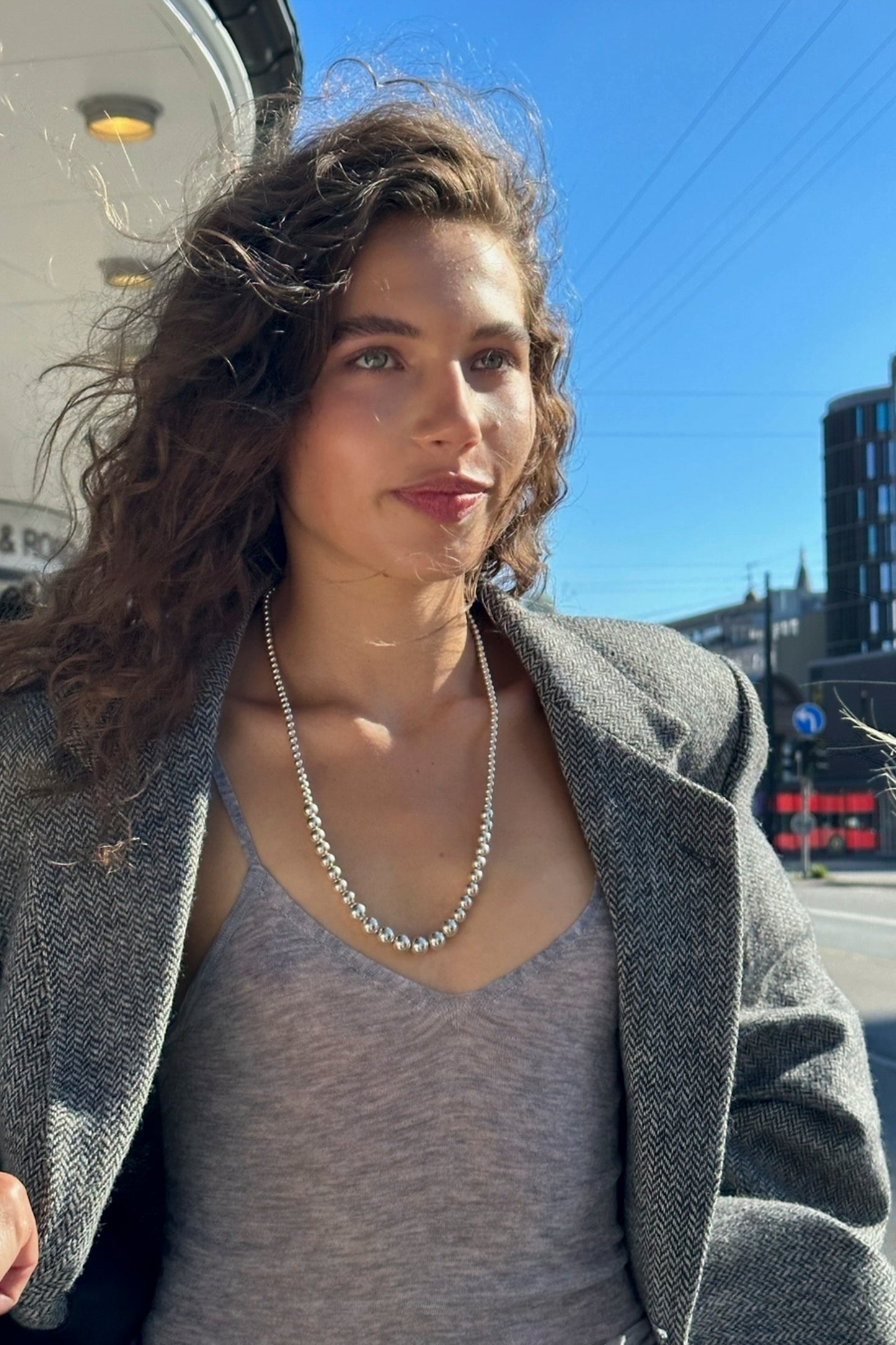 THE OLIVIA NECKLACE