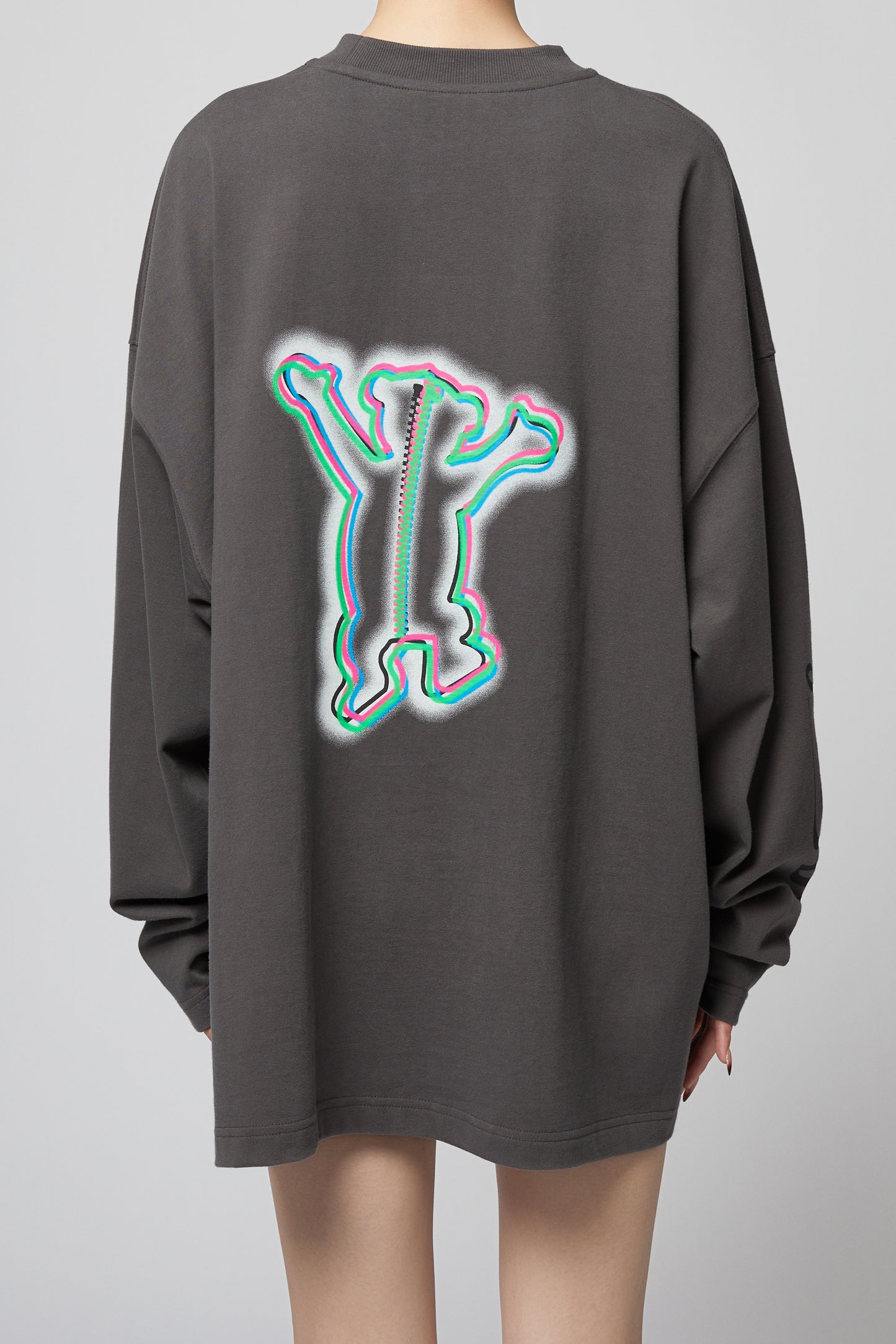 CHARCOAL COLORFUL TEDDY PRINT LONG-SLEEVED T-SHIRT