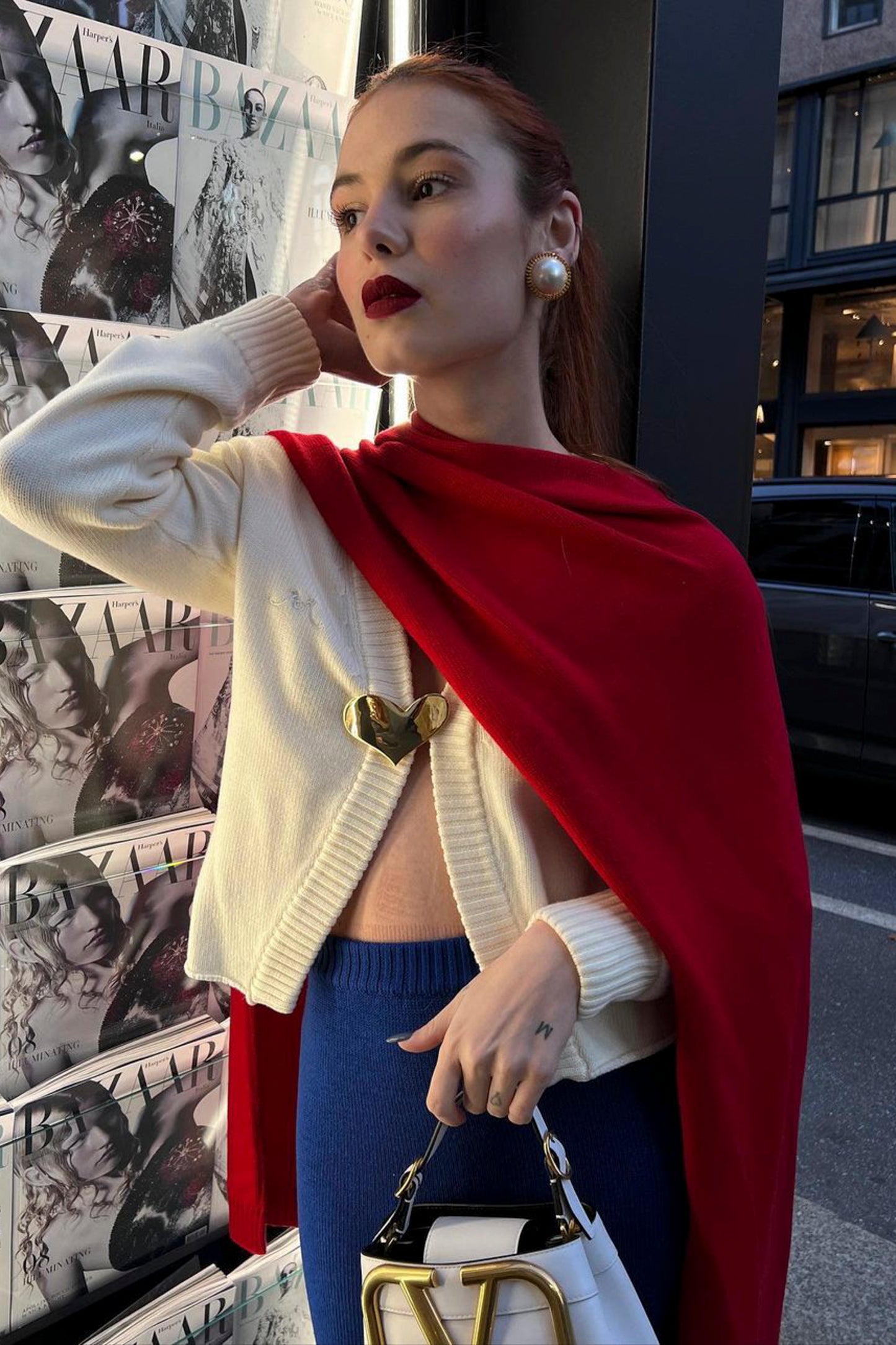 CROPPED CARDIGAN WITH HEART JEWEL