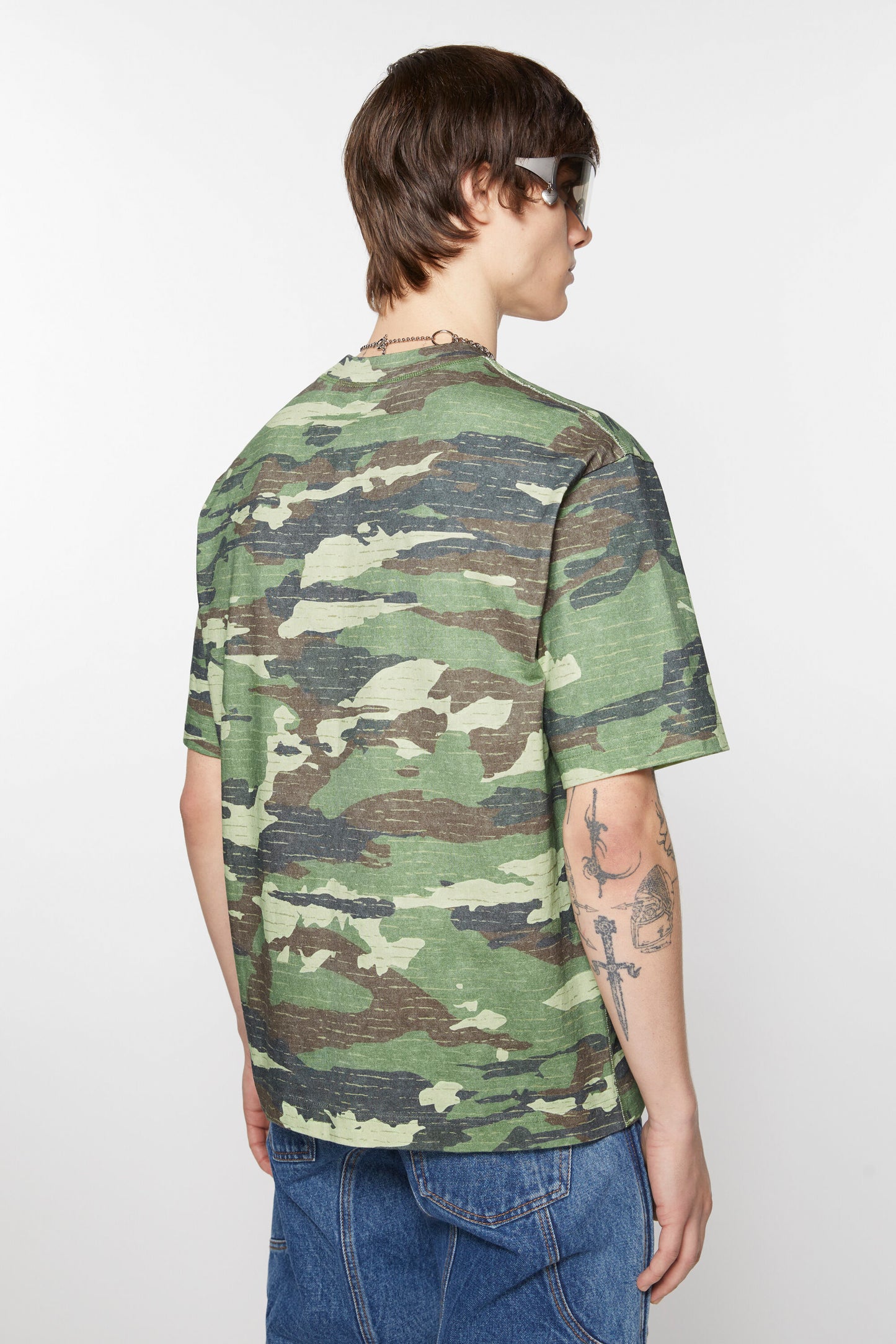 FN-MN-TSHI000572