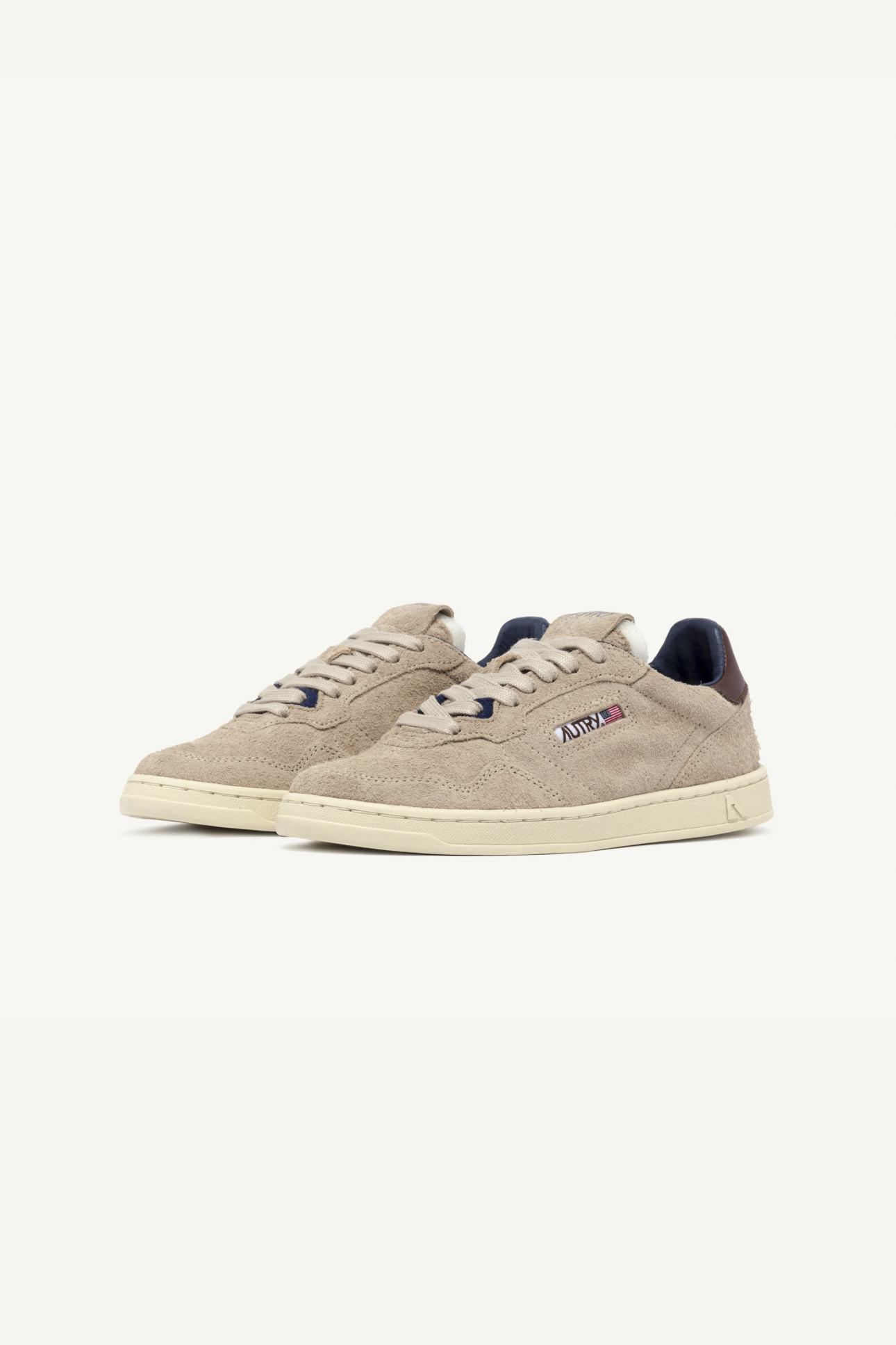 FLAT LOW WOM