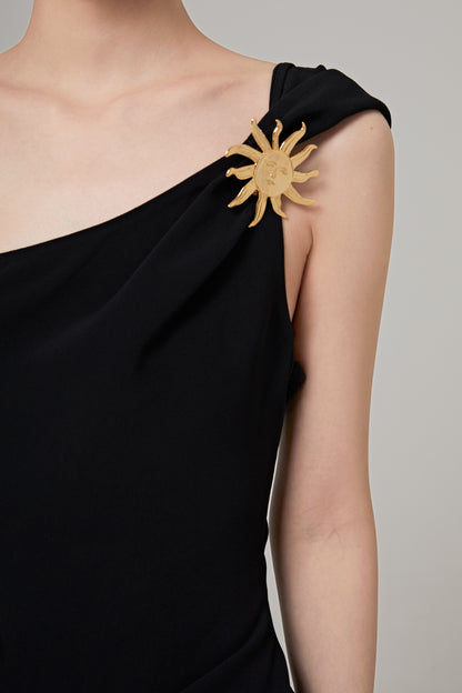 Asymetrical SleevesSable Top with SunJewels Details