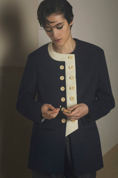 THE LARA BLAZER CASHMERE NAVY AND IVORY
