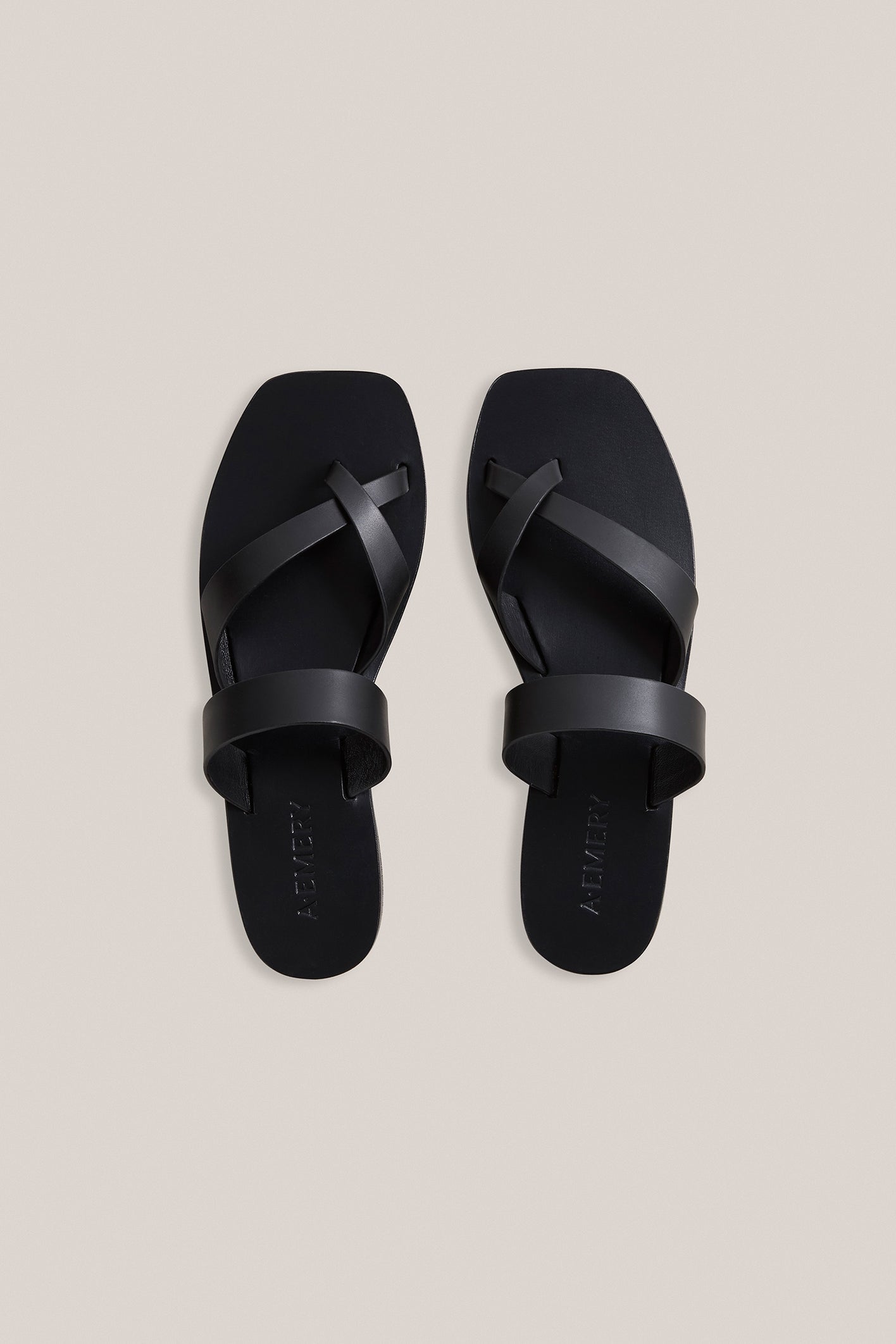 CARTER SANDAL