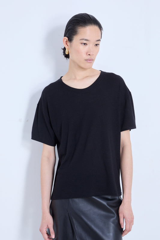 SHORT SLEEVED T-SHIRT