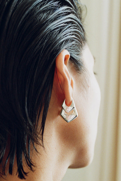Small Pyramid Hoops