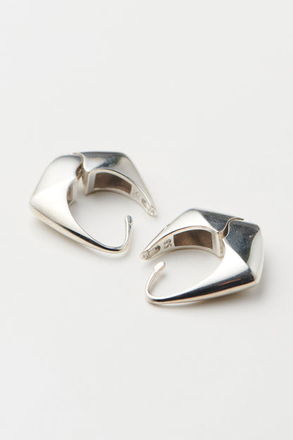 Small Pyramid Hoops