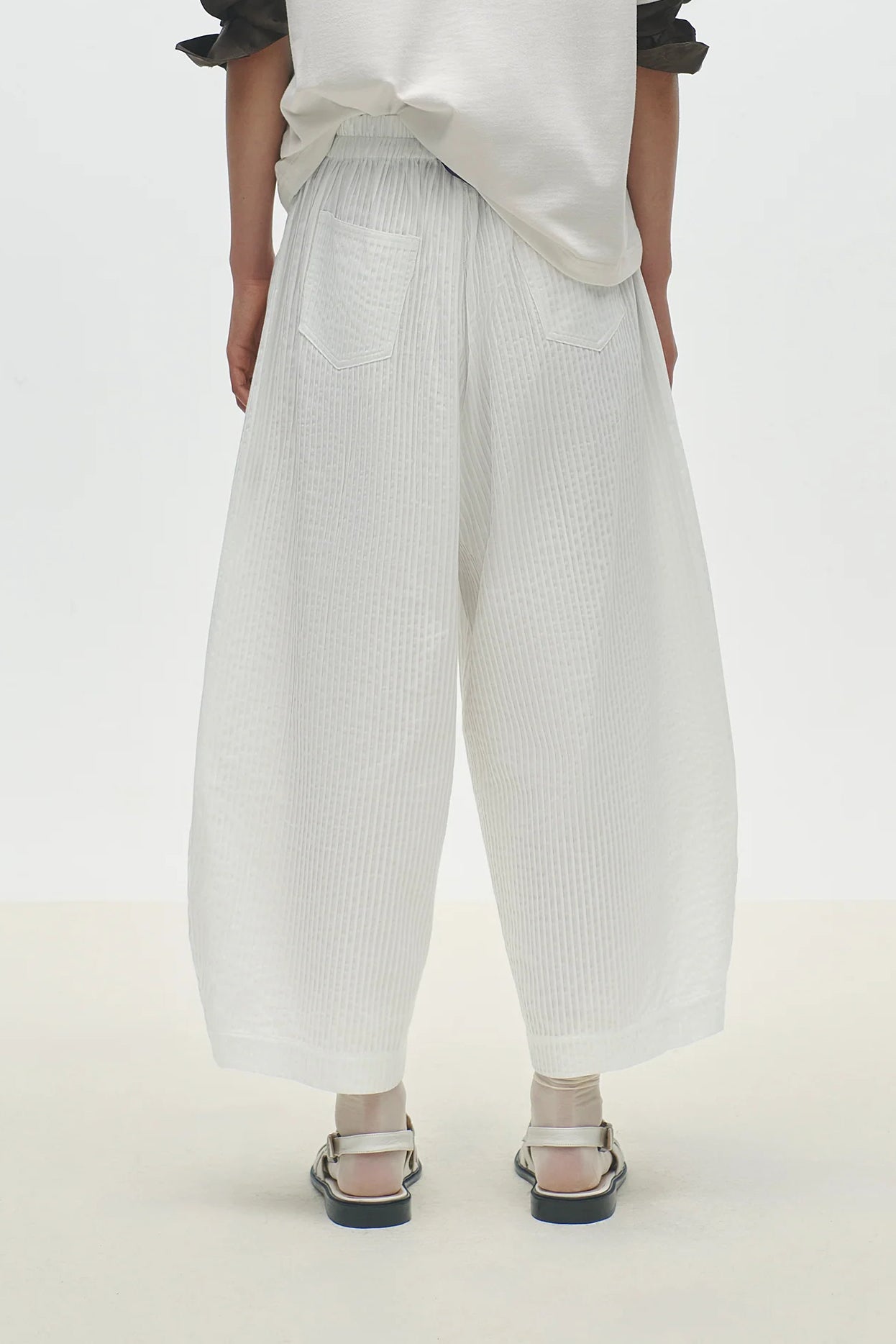 TUBULAR CURVED PANTS WHITE