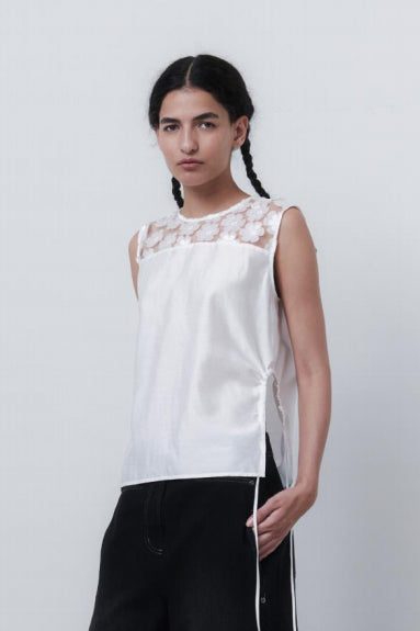 FLOWER VEST