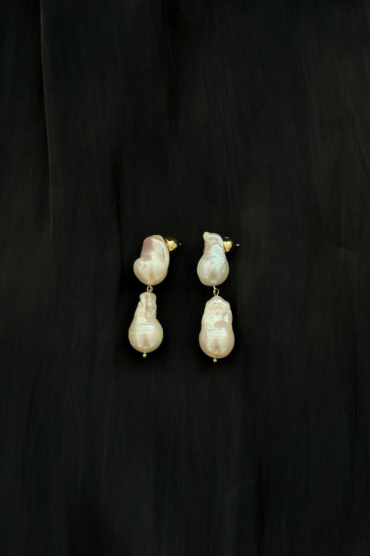 DOUBLE DEBBY PEARL EARING