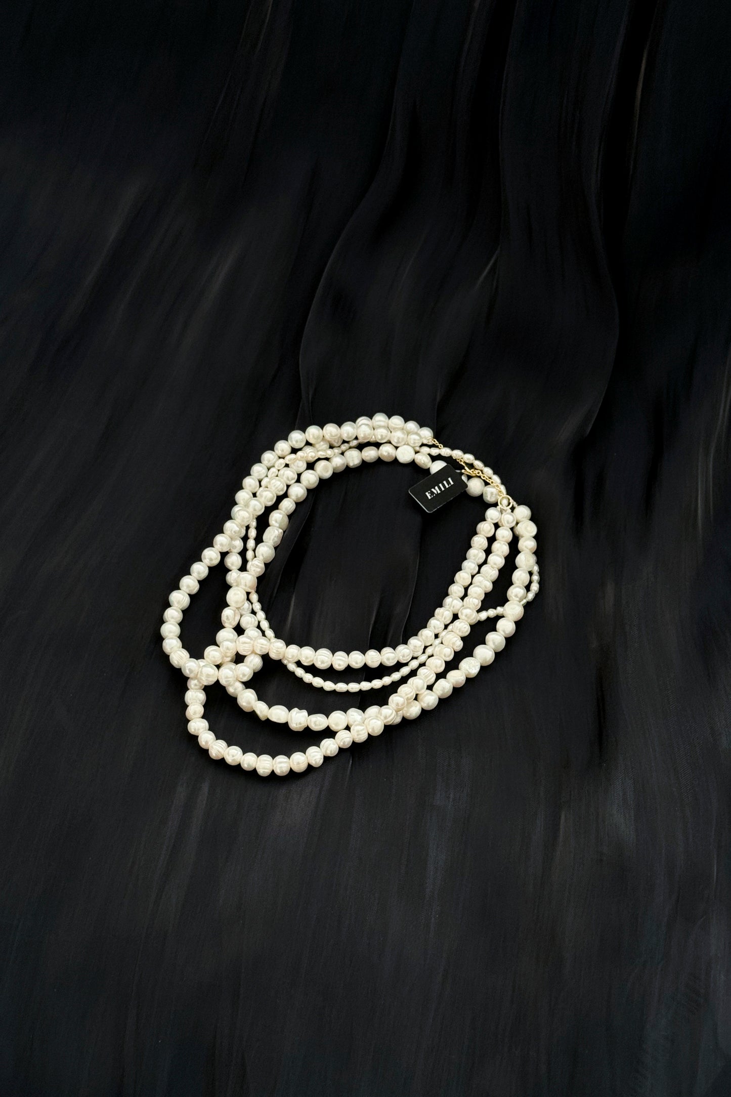 MULTI LAYERED PEARL CHOKER