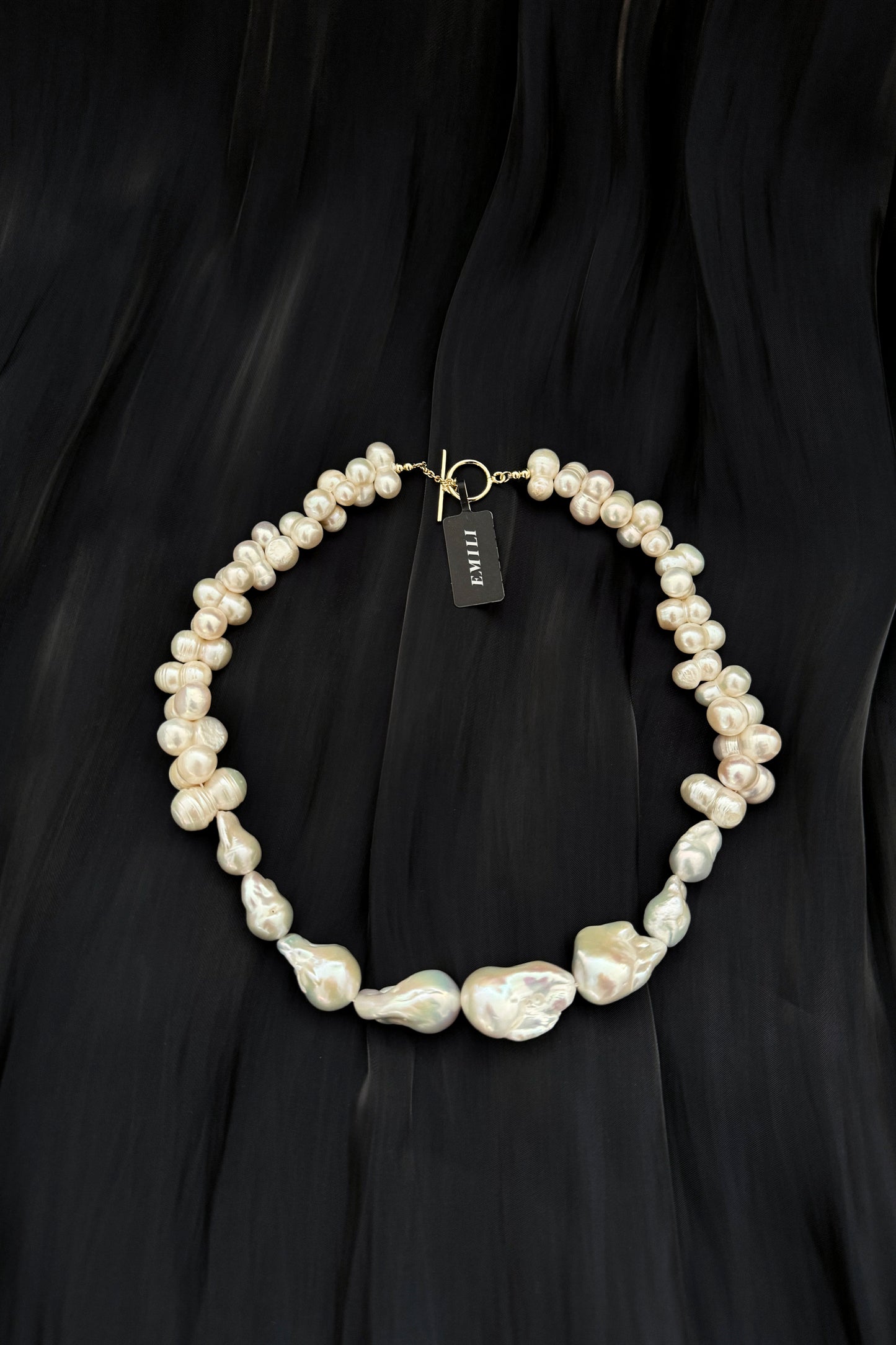 POPCORN PEARL CHOKER