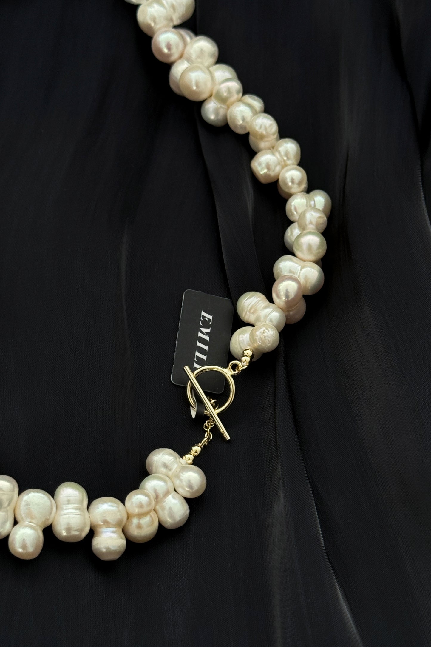 POPCORN PEARL CHOKER