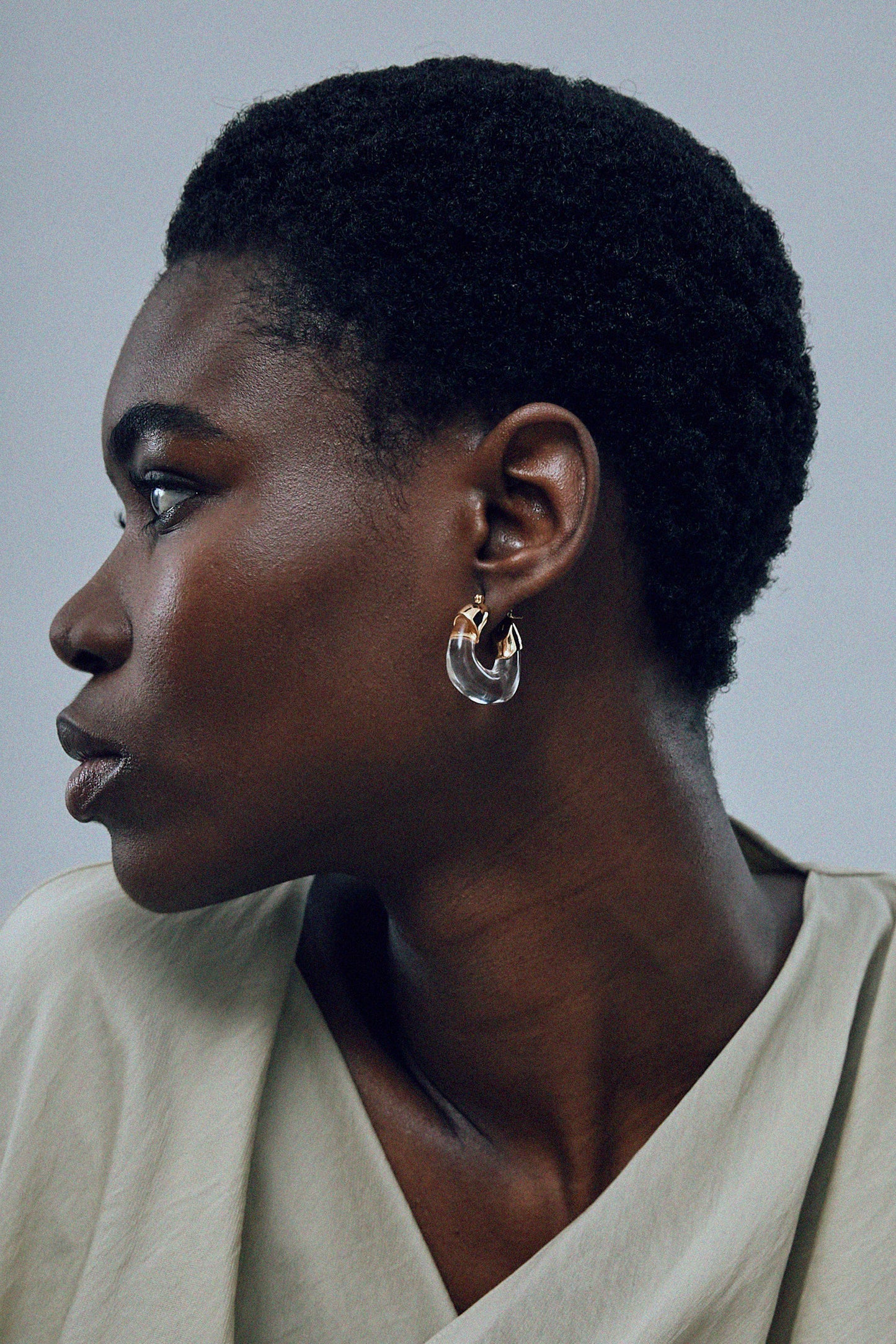 ORGANIC HOOPS IN CLEAR