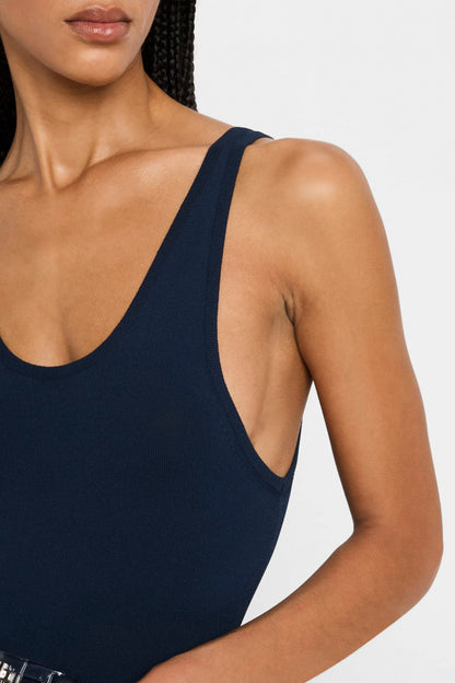 THE JULIA SCOOP NECK KNIT TANK W/ TURNLOCK BELT