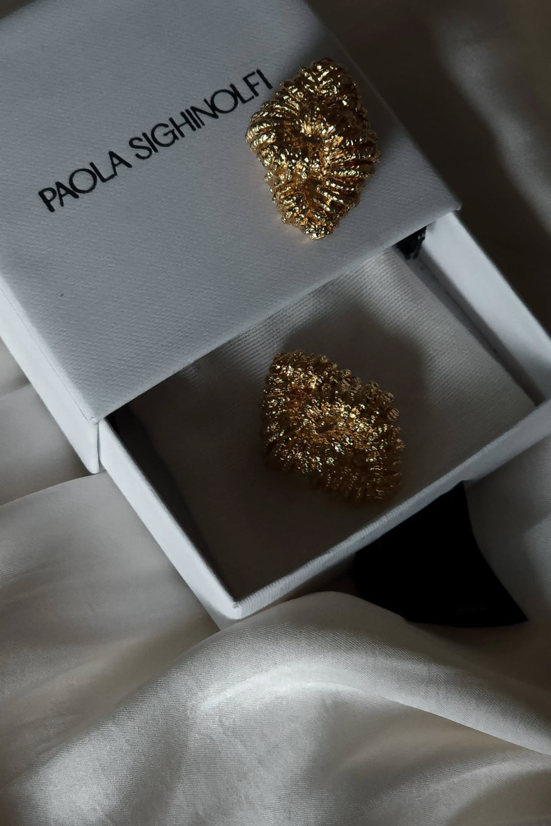 LOTO EARRING