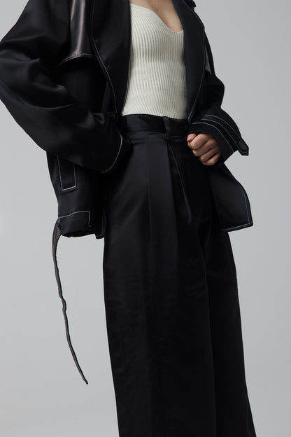 BLACK SILKY PLEATED TROUSERS