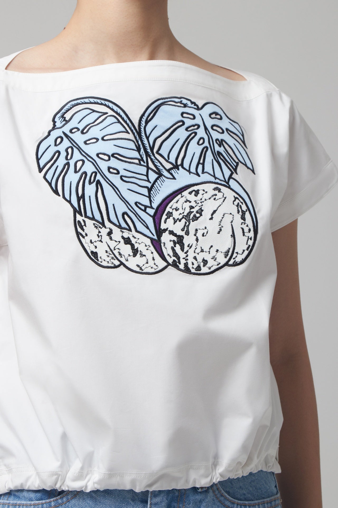 FRUIT BOAT NECK TOP