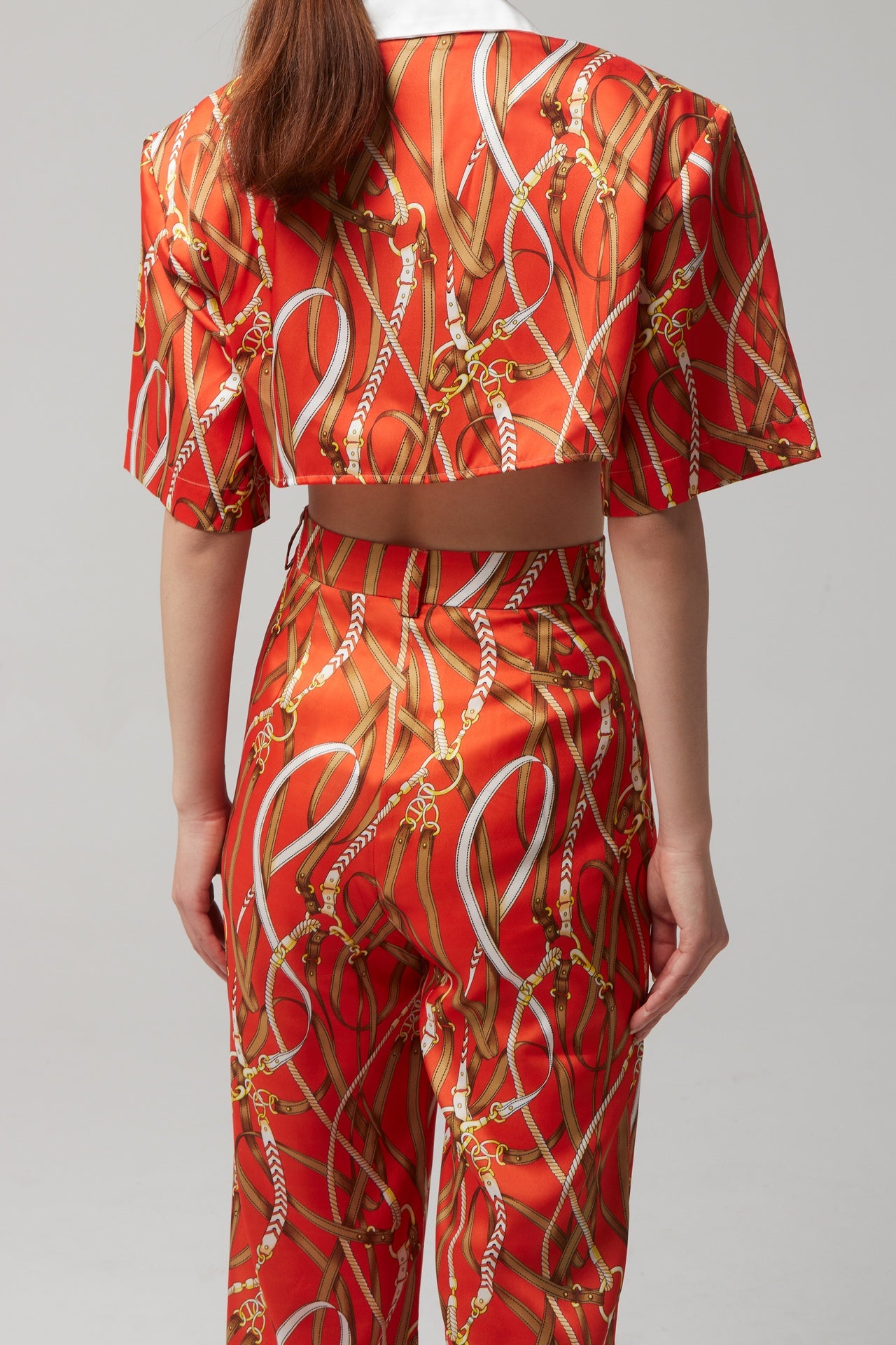 PRINTED CROPPED POLO - ORANGE SCARF