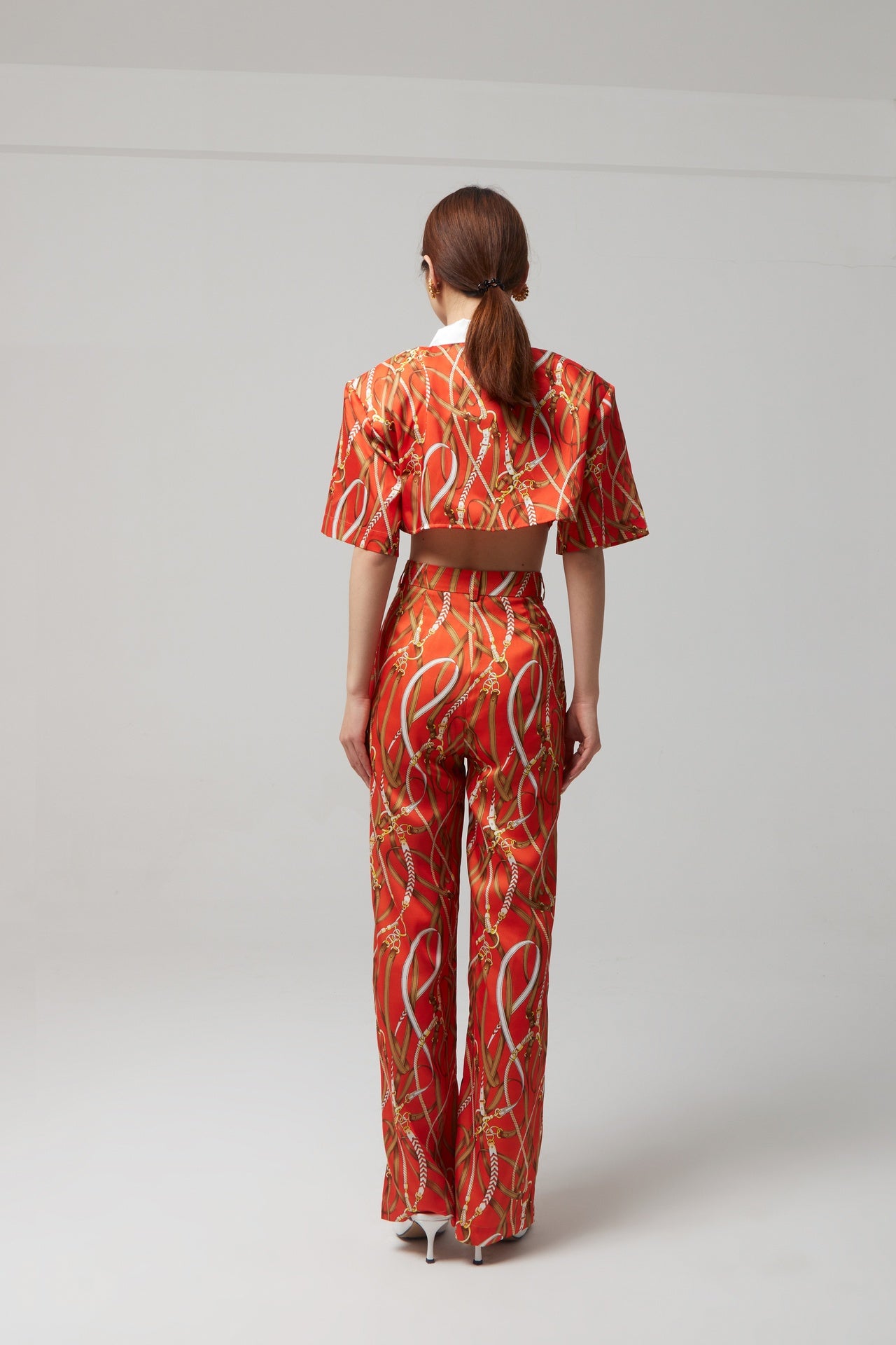 PRINTED CROPPED POLO - ORANGE SCARF