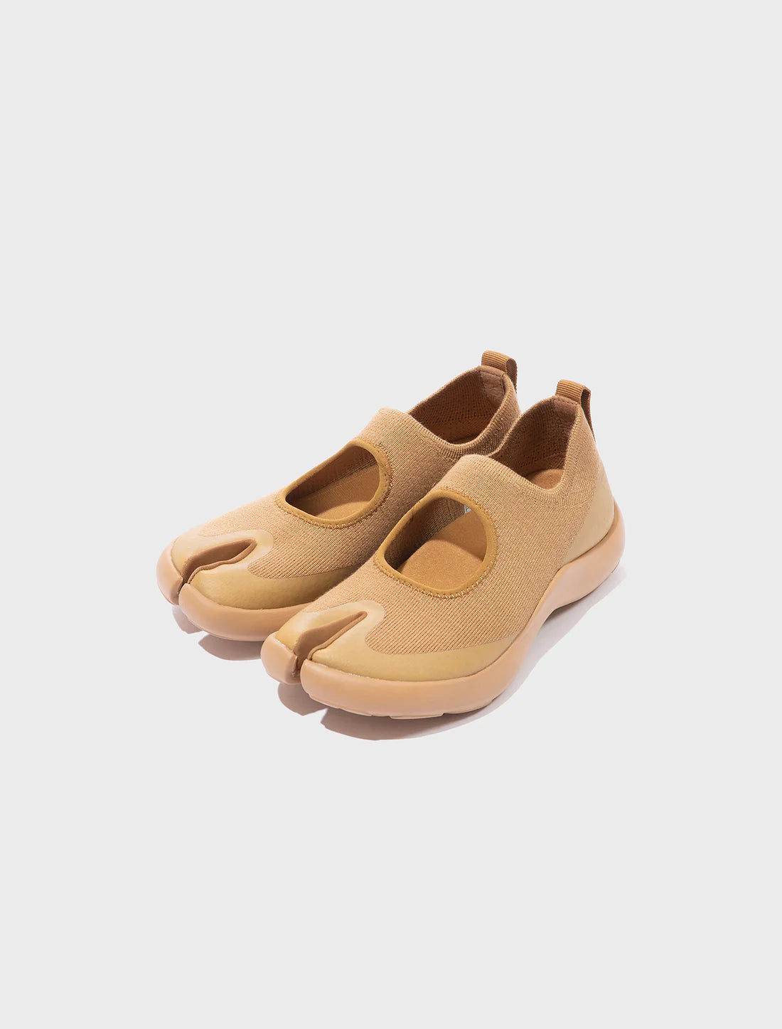 SANDAL
