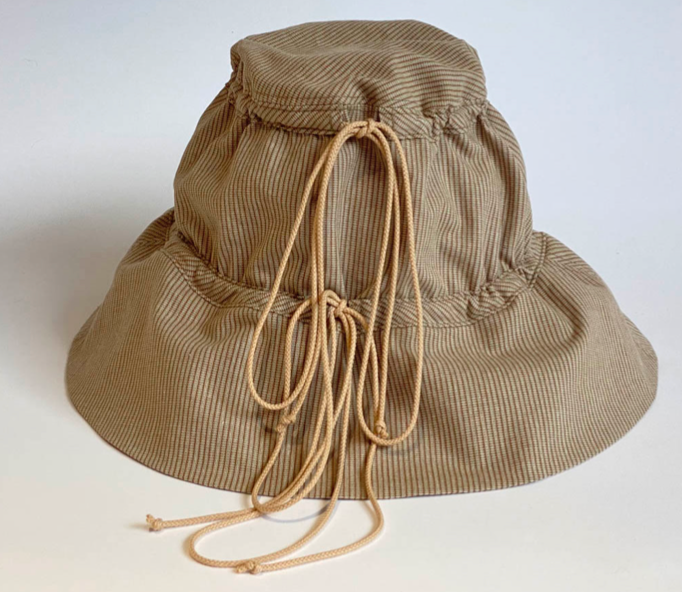 MOTH HAT