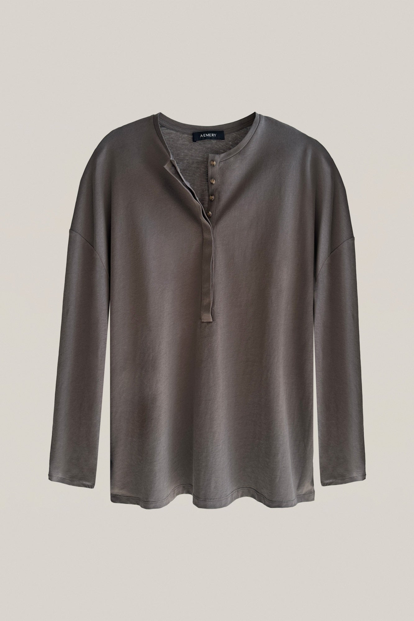 LEONA LS TEE