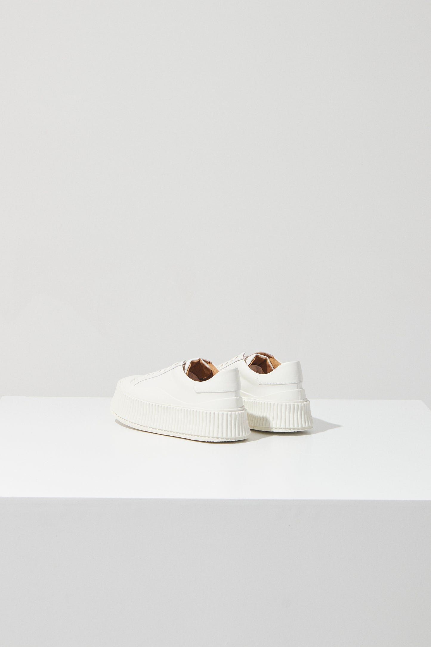 SNEAKERS - VIT AGNELLATO