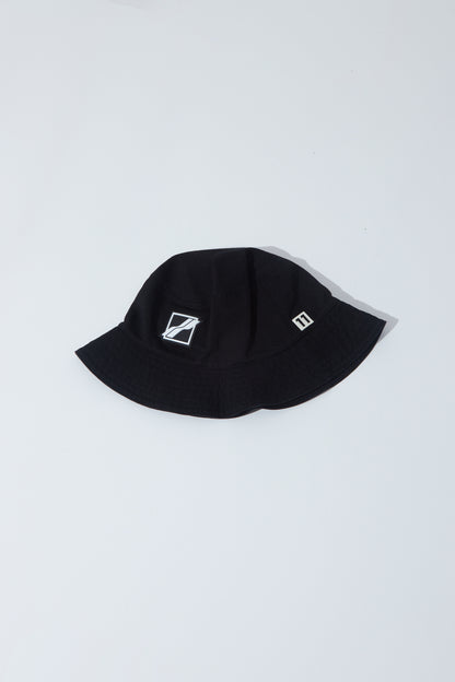 SQUARE LOGOBUCKET HAT