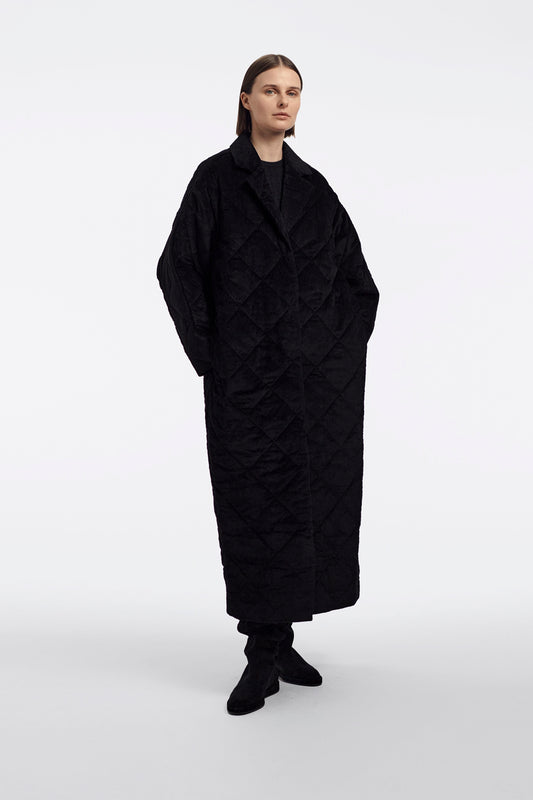 QUILTED OVERSIZED COAT