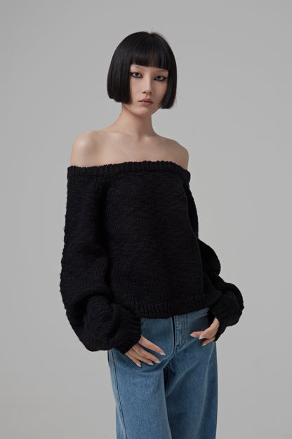 OFF SHOULDER TOP.SLU