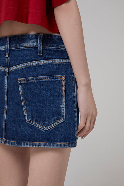 BLUE LOW-RISE MINI SKIRT