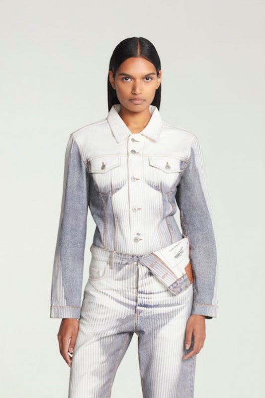 BODY MORPH FITTED DENIM JACKET