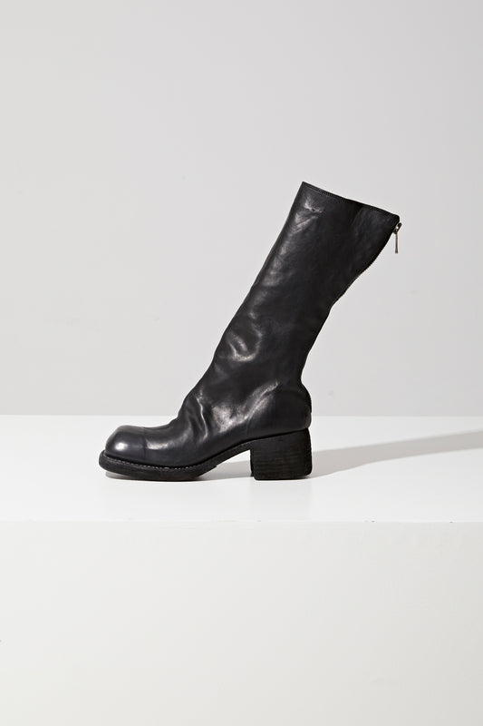 HIGH BOOTS