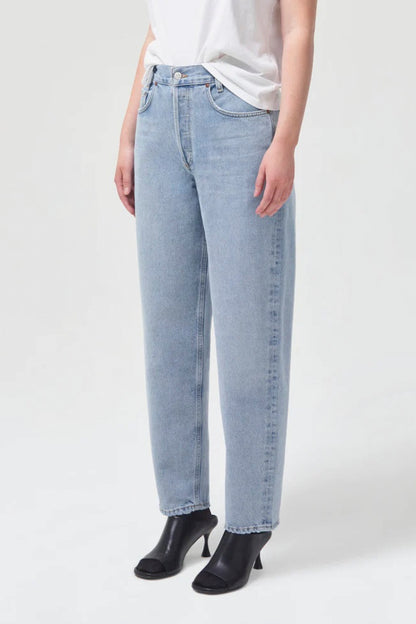 TAPERED BAGGY IN DIMENSION