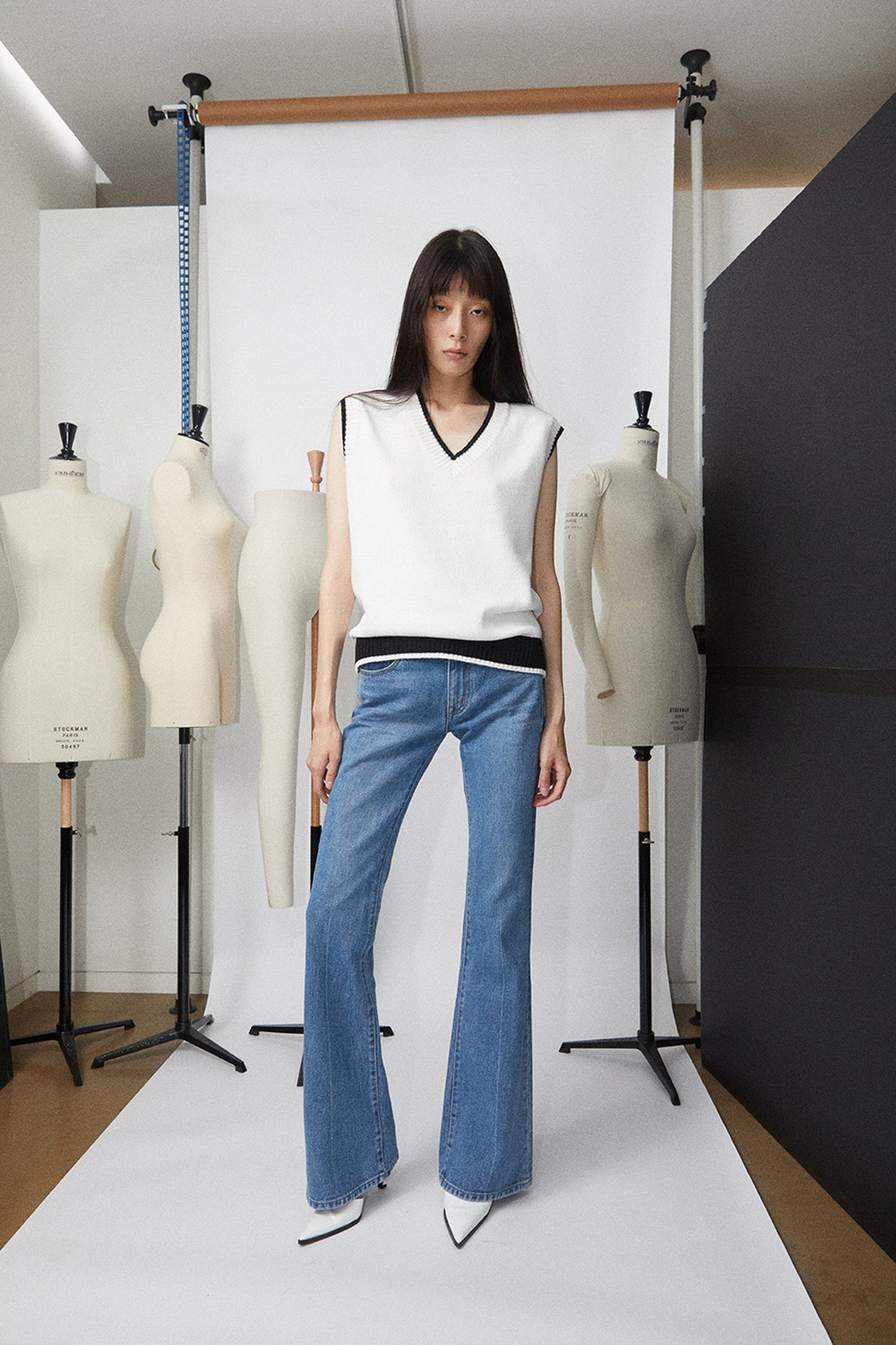 FLARED JEAN
