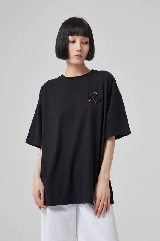 T-SHIRT OVER
