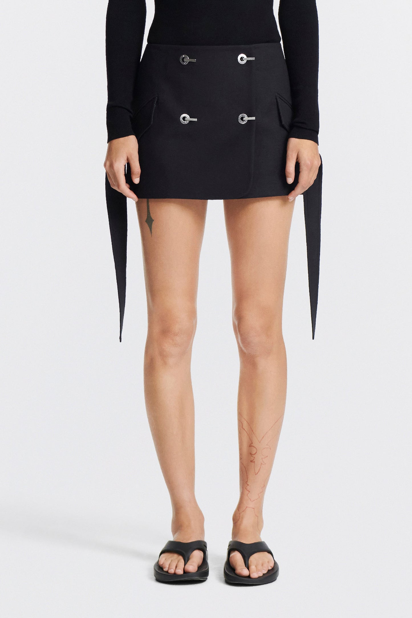EYELET LATCH BLAZER SKIR