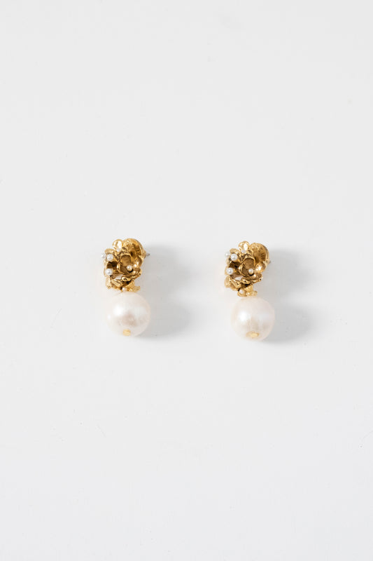 PEARL DROP EARRING