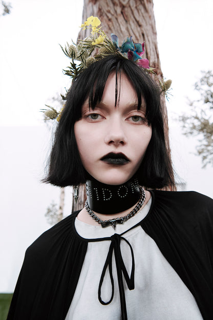 BLACK LOGO STUD WIDE DOUBLE BUCKLE CHOKER