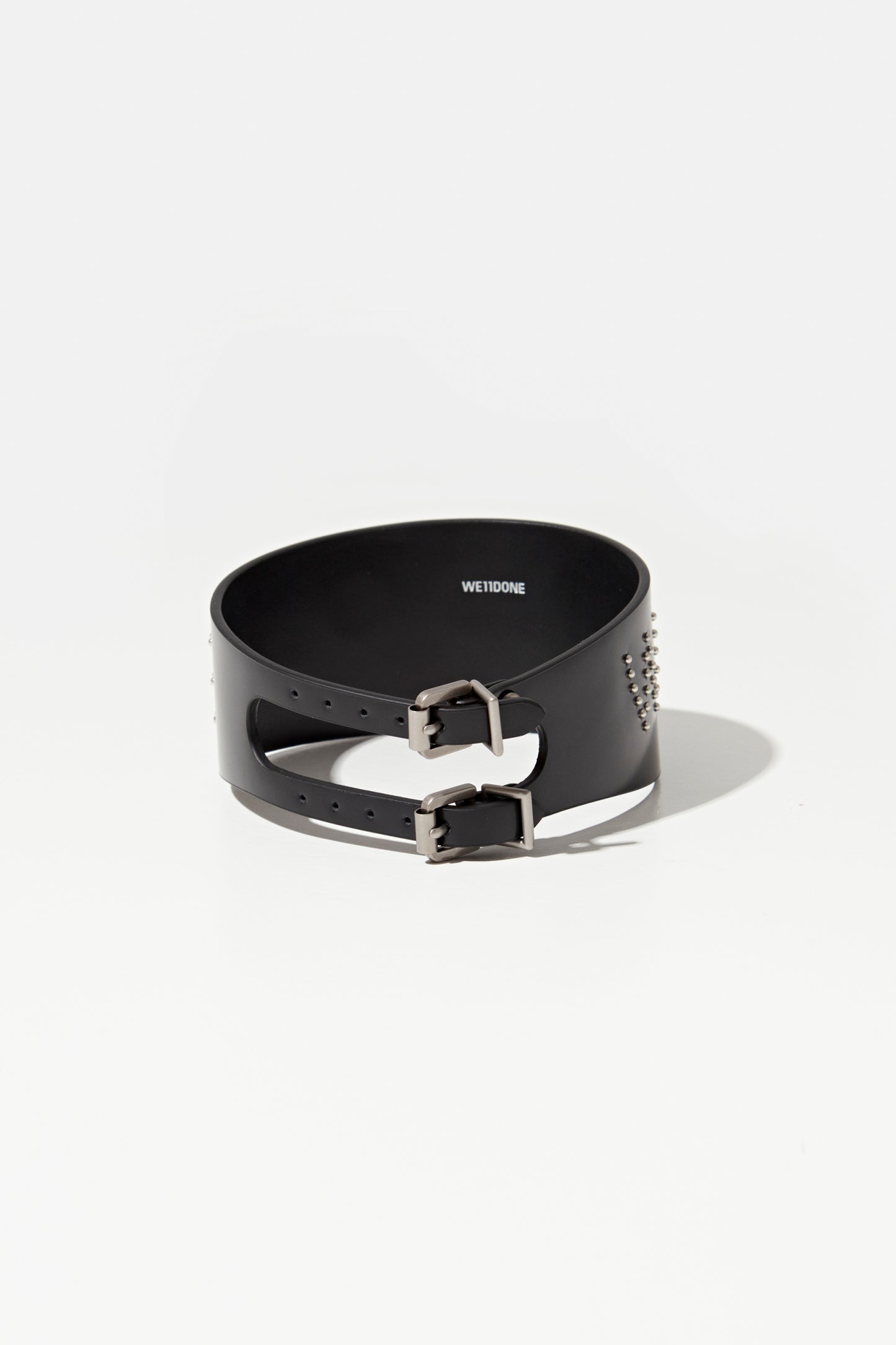 BLACK LOGO STUD WIDE DOUBLE BUCKLE CHOKER