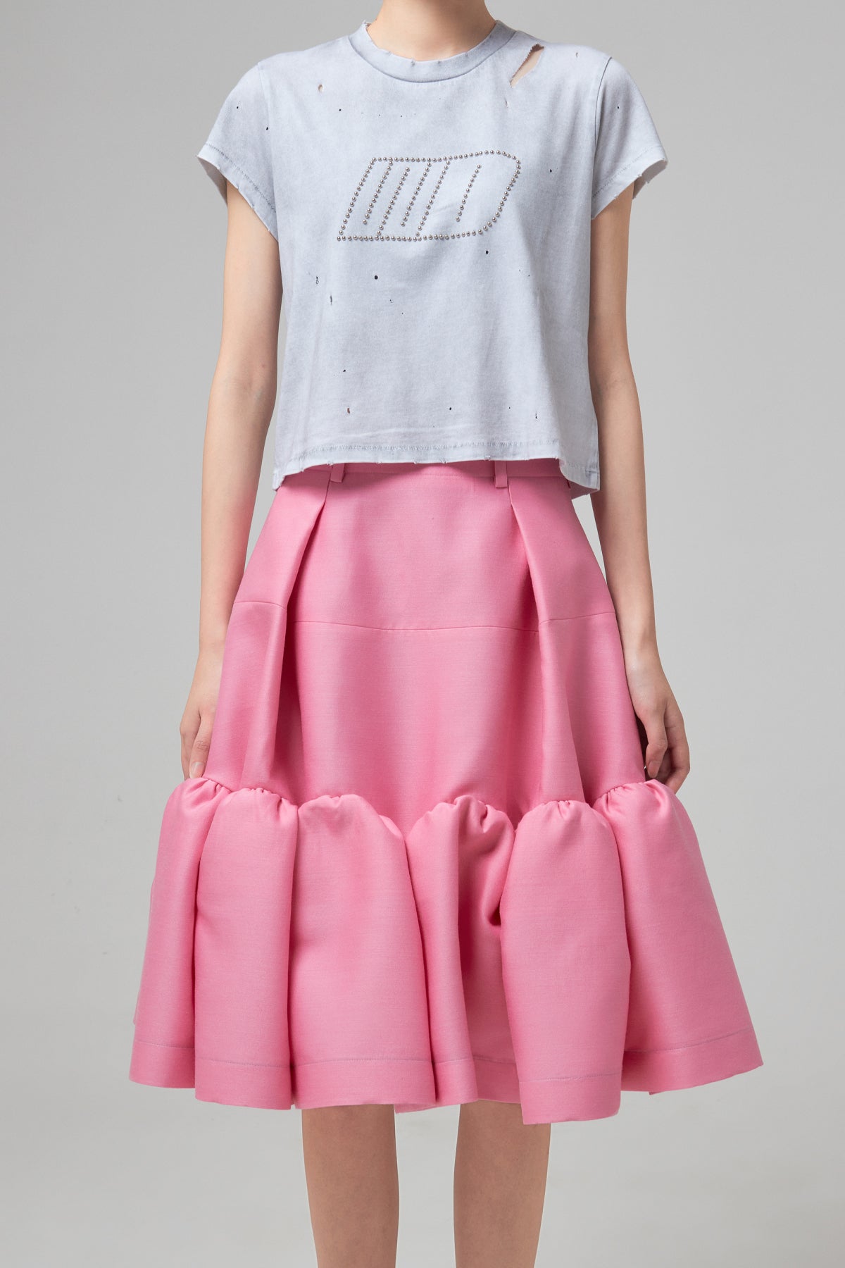 GATHERED ARCHPATTERN VOLUME SKIRT