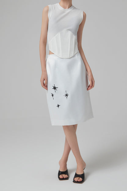 WHITE VOLUMED BACKSKIRT