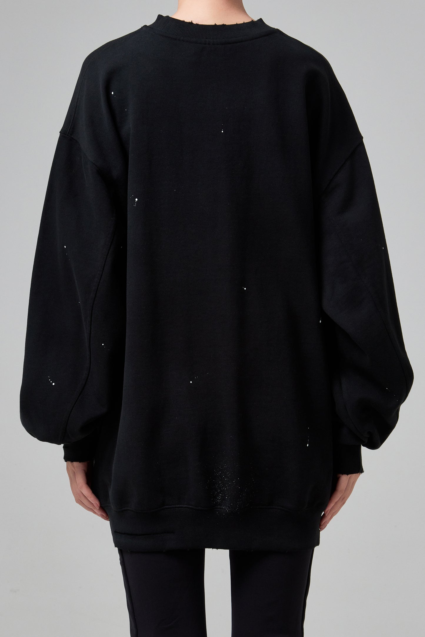 LOGO CUT OUT SWEATSHIRT